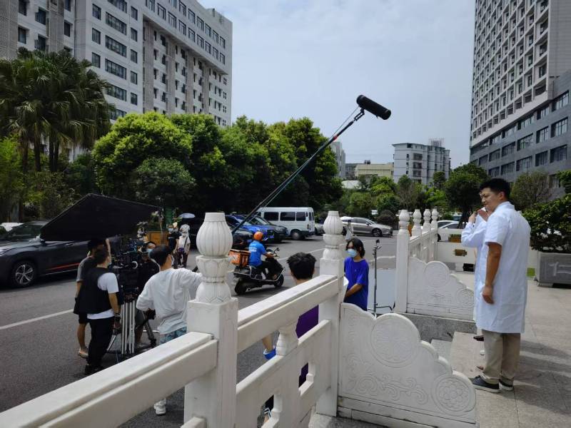 靖宇县广告片拍摄公司低成本实现高规格制作的诀窍